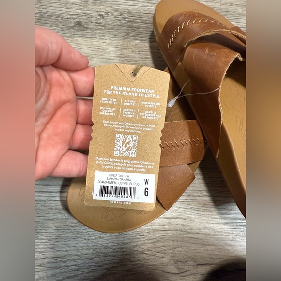 Olukai - Picture 2 of 3